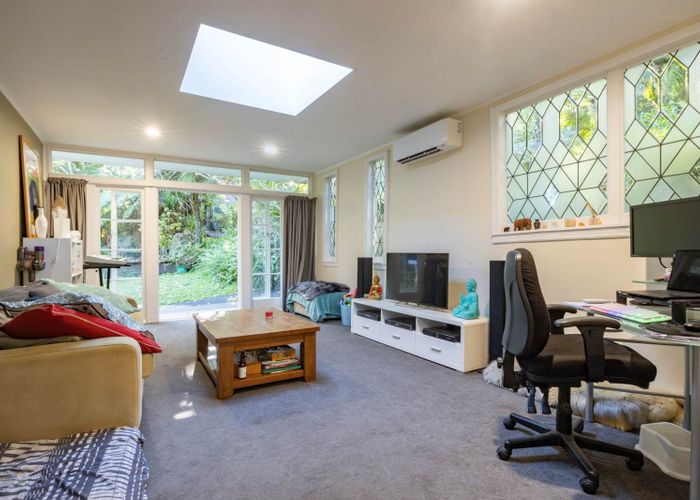  at 76 Waima Crescent, Titirangi, Waitakere City, Auckland