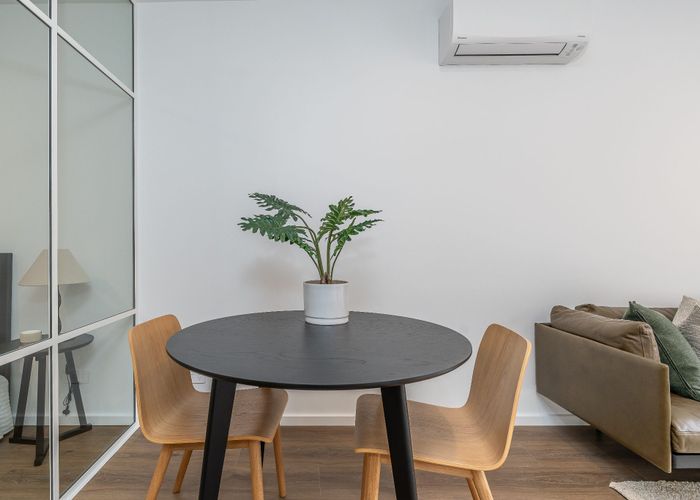  at 210/2A Oakley Avenue, Waterview, Auckland City, Auckland