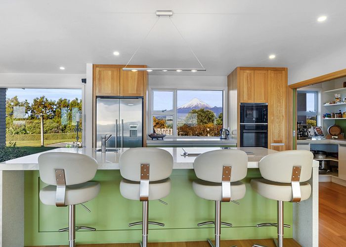  at 62 Atkinson Road, Hurworth, New Plymouth