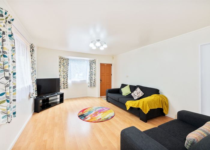  at 110K Metcalfe Road, Ranui, Auckland