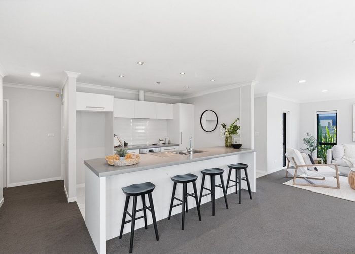  at 5 Ella Place, Papamoa Beach, Tauranga, Bay Of Plenty