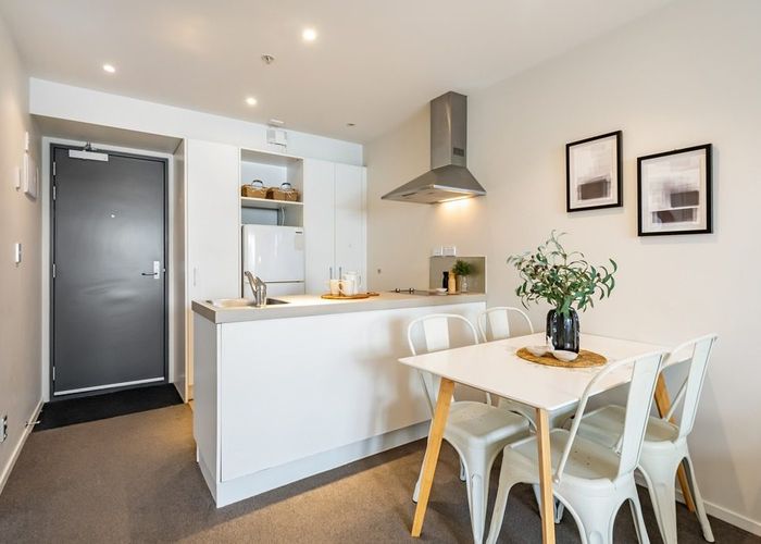  at 1004/74 Taranaki Street, Te Aro, Wellington, Wellington