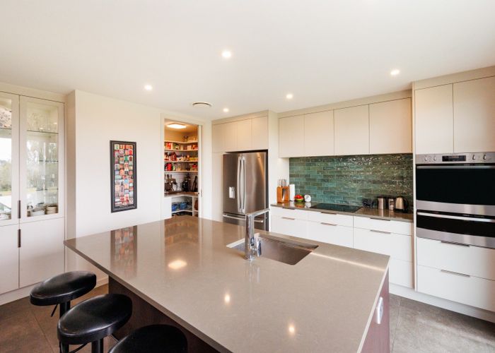  at 20 Loveston Lane, Kelvin Grove, Palmerston North, Manawatu / Whanganui