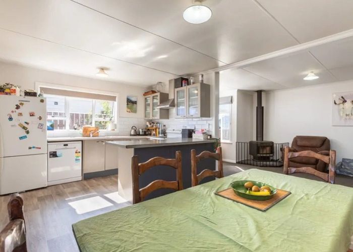  at 33 Tennyson Street, Dannevirke