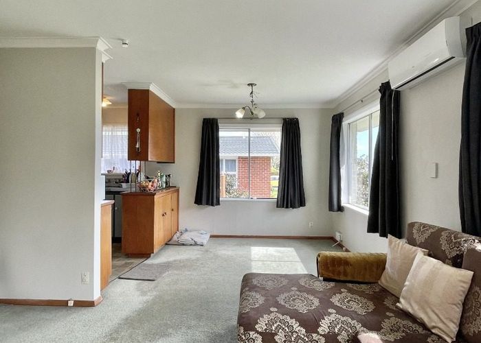  at 1/58 Oregon Drive, Maoribank, Upper Hutt, Wellington