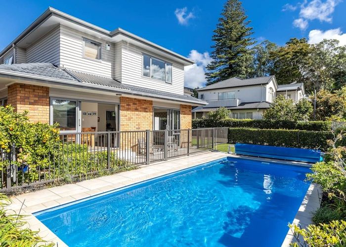  at 12 Bowling Avenue, Epsom, Auckland