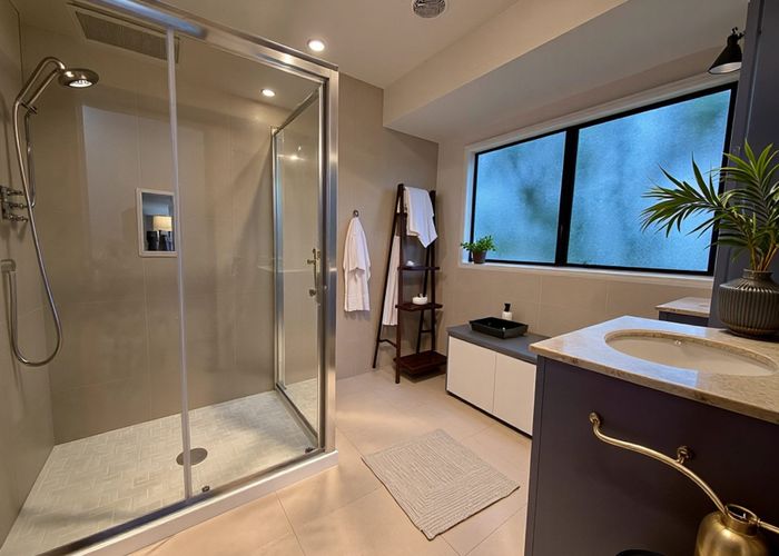  at 40 Pigeon Mountain Rd, Half Moon Bay, Manukau City, Auckland