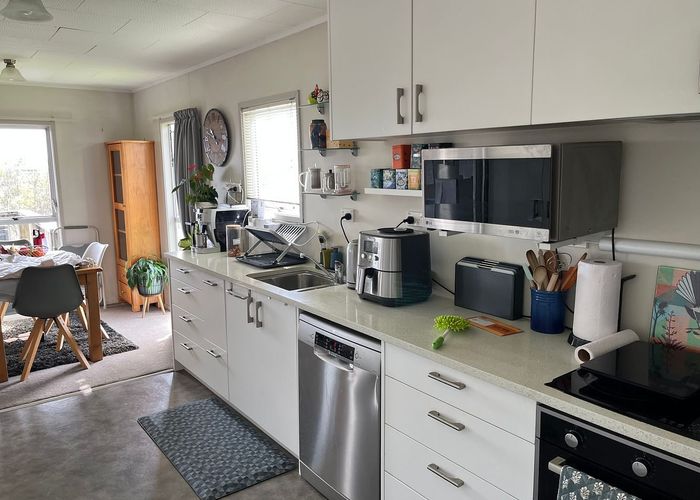  at 22 Merida Place, Unsworth Heights, North Shore City, Auckland