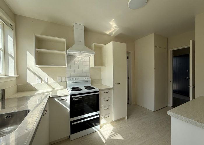  at 14 Broadbent Street, Riccarton, Christchurch City, Canterbury