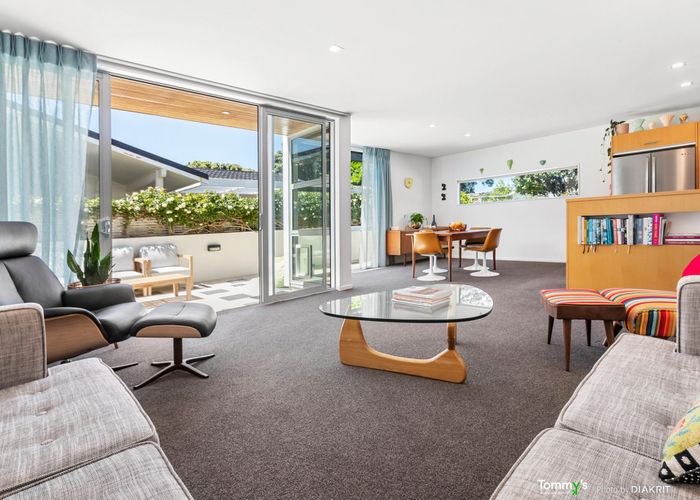  at 32 Mantell Street, Seatoun, Wellington