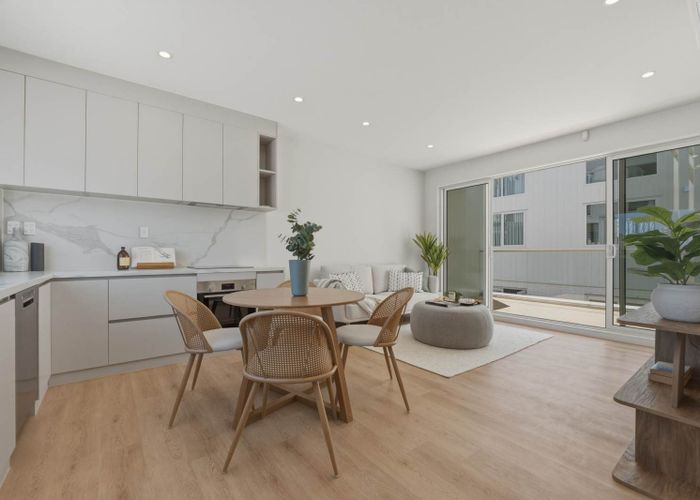  at 5/186 Forrest Hill Road, Forrest Hill, North Shore City, Auckland