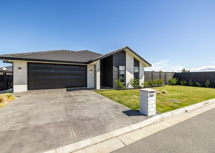  at 27 Glengael Drive, Halswell, Christchurch