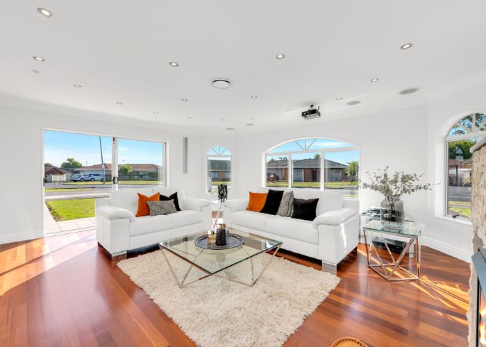  at 10 Tullis Place, Burswood, Auckland