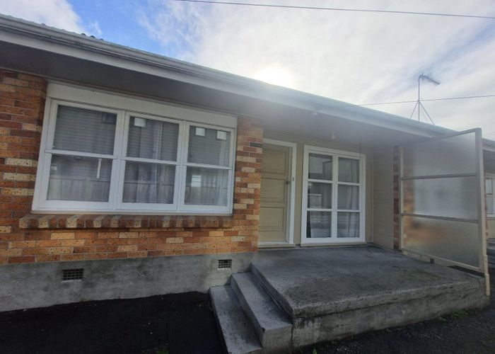  at 87b Cameron Road, Hamilton East, Hamilton, Waikato