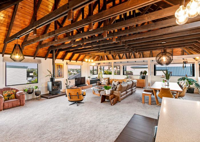  at 9 Scarboro Terrace, Murrays Bay, North Shore City, Auckland
