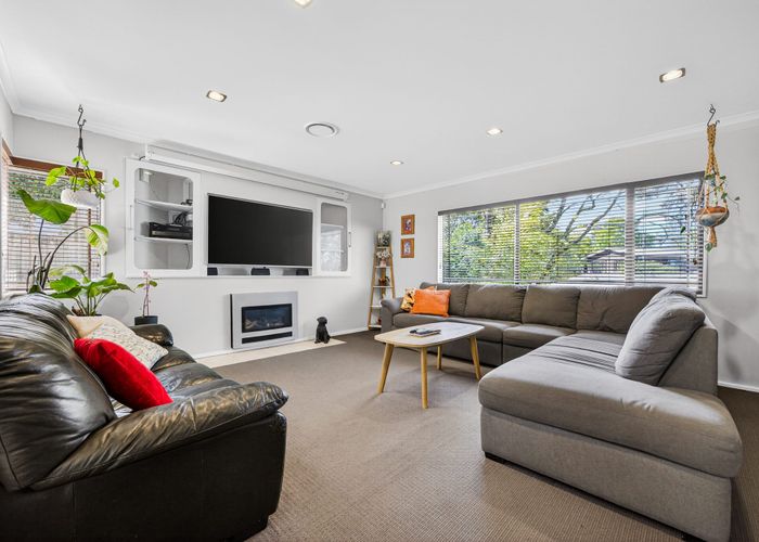  at 20B Puketitiro Street, Glen Eden, Waitakere City, Auckland