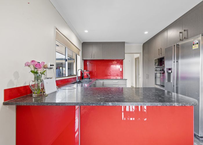  at 9 Carribean Place, Papamoa Beach, Papamoa
