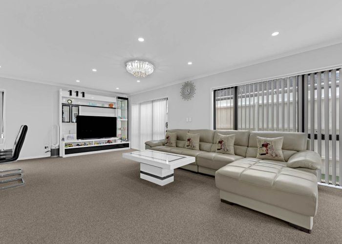  at 9 Pembroke Street, Papatoetoe, Manukau City, Auckland