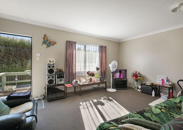  at 8 A&B Menzies Place, Paeroa, Hauraki, Waikato