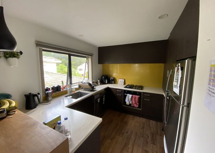  at 18 Bush View lane, Northcote, North Shore City, Auckland