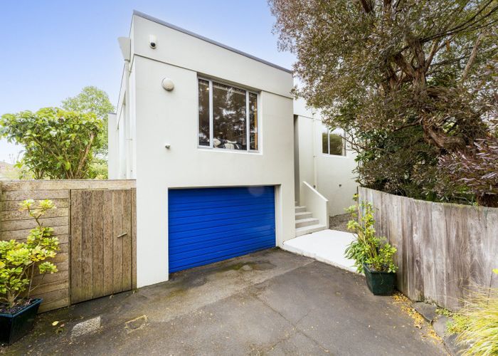  at 90 Passmore Crescent, Maori Hill, Dunedin