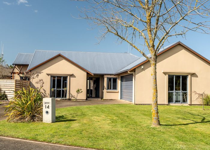 at 14 Cairns Crescent, Rototuna, Hamilton