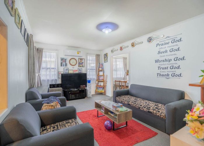  at 22 Laxon Avenue, Otara, Manukau City, Auckland