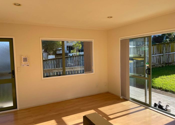  at 16A Oreil Avenue, West Harbour, Waitakere City, Auckland