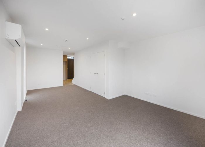  at 1/16 Treasure Lane, Te Atatu South, Waitakere City, Auckland