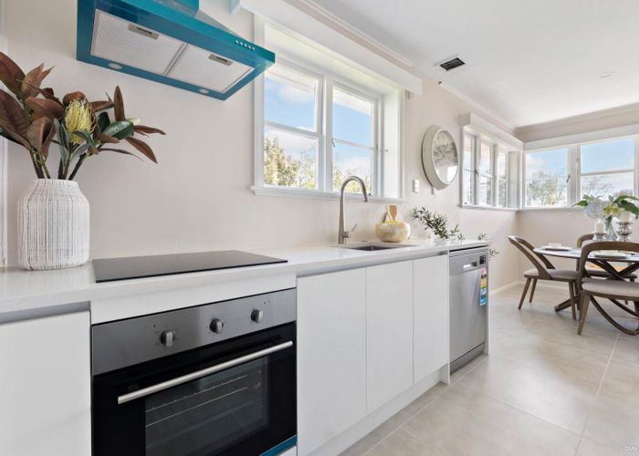  at 204 Blockhouse Bay Road, Avondale, Auckland City, Auckland