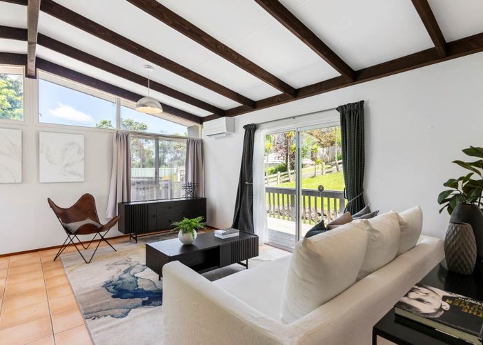  at 21  Erica Road, Sunnynook, North Shore City, Auckland