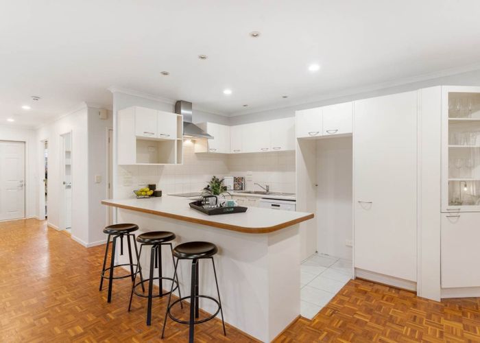 at 21 Frenz Drive, Titirangi, Auckland