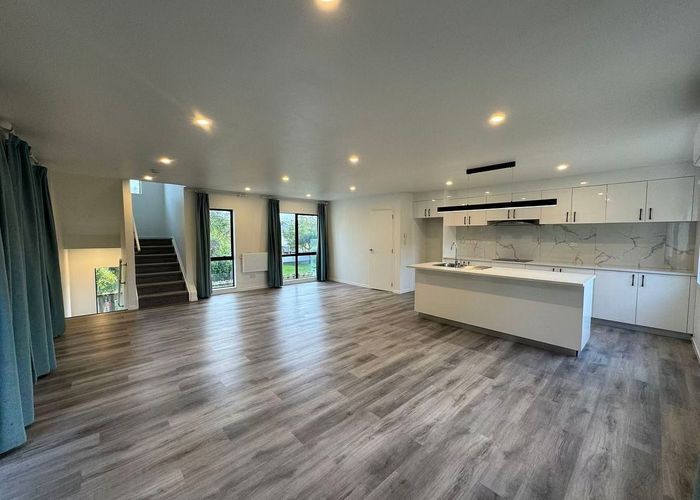  at 11 Apple Lane, Henderson, Waitakere City, Auckland