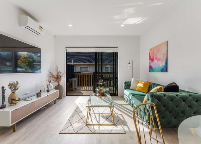  at 21 Toanga Place, Mount Wellington, Auckland