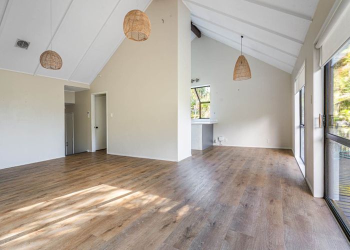  at 1/165 Balmain Road, Birkenhead, North Shore City, Auckland
