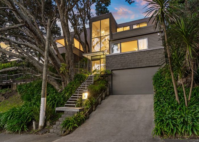  at 4 Ronaki Road, Mission Bay, Auckland