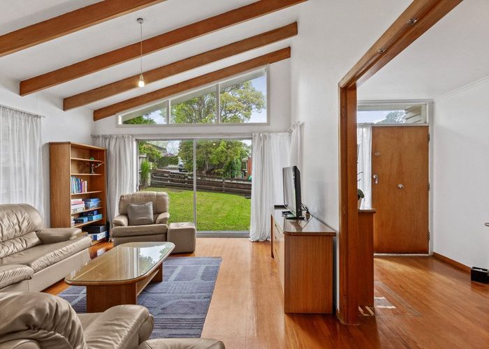  at 55 Rehia Road, Massey, Waitakere City, Auckland