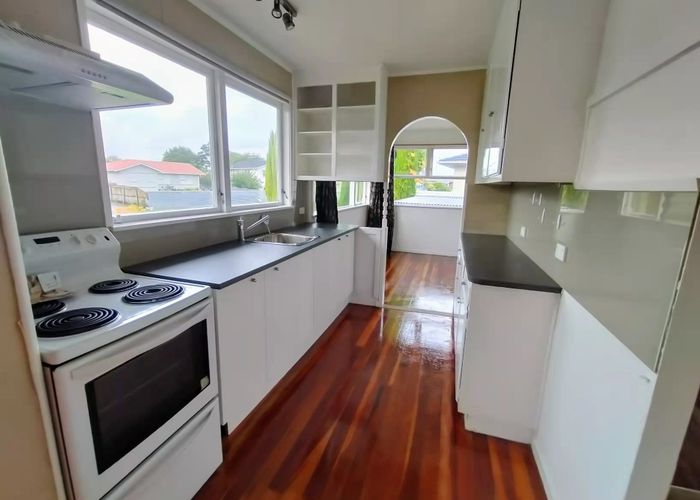  at 9 Hope Farm Avenue, Pakuranga Heights, Manukau City, Auckland