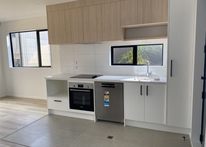  at 35A Matipo Road, Te Atatu Peninsula, Waitakere City, Auckland