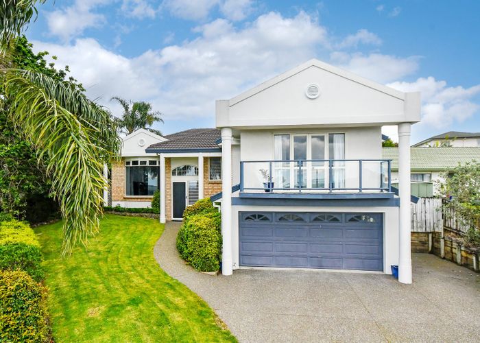  at 16 Menen Place, Manurewa, Auckland