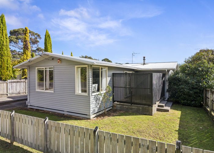  at 43 Leinster Avenue, Raumati South, Kapiti Coast, Wellington