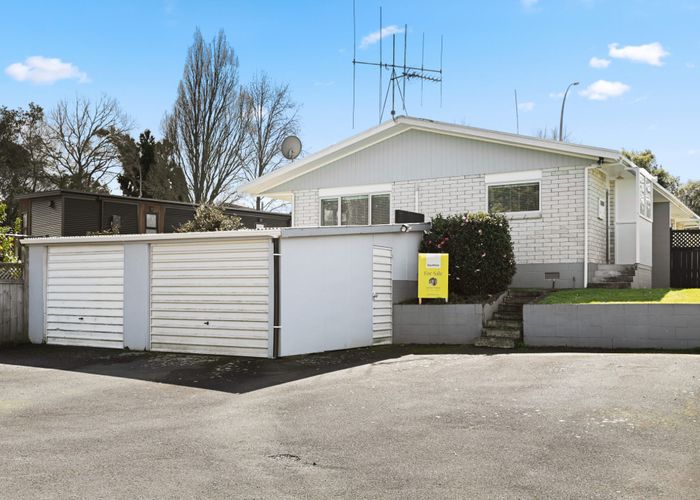  at 11A Lorraine Place, Glenview, Hamilton, Waikato