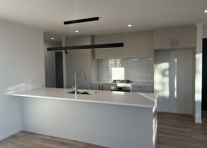  at 2/42 Briannarose Drive, Fitzroy, Hamilton, Waikato