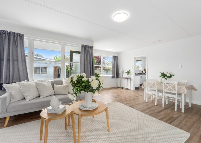  at 18 Norwich Place, Awapuni, Palmerston North