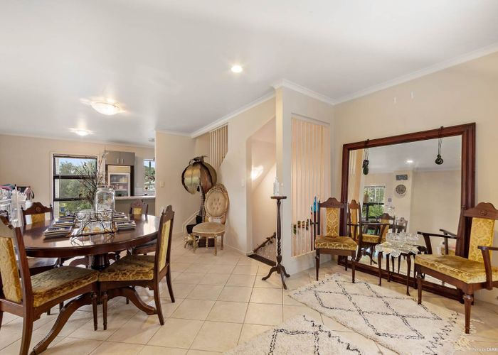  at 30 Verdale Circle, Glen Eden, Auckland