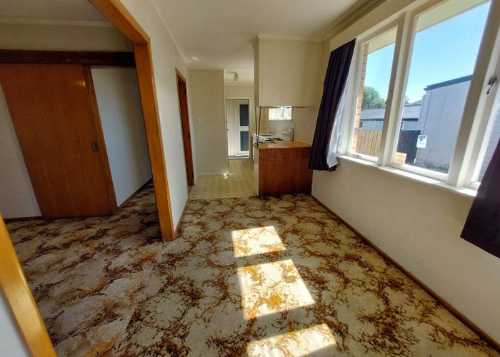  at 53 Cook Street, Hamilton East, Hamilton