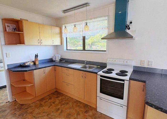  at 121 Hyperion Drive, Randwick Park, Manukau City, Auckland