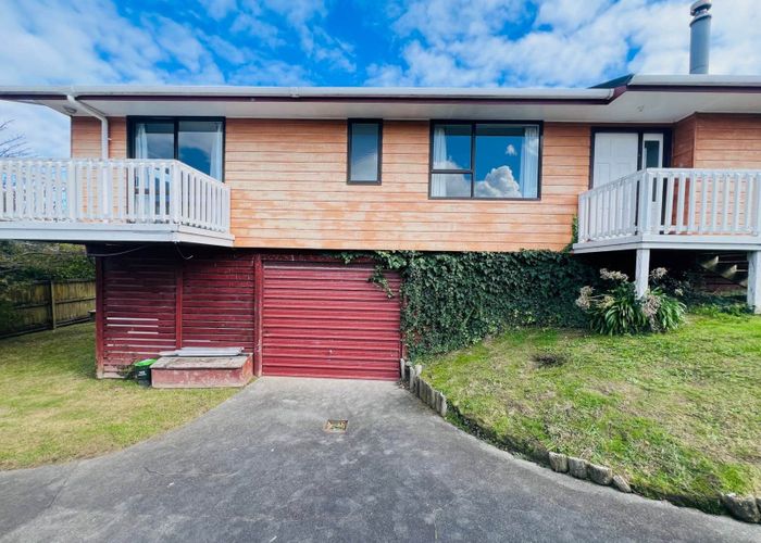  at 4 Rubens Lane, West Harbour, Waitakere City, Auckland