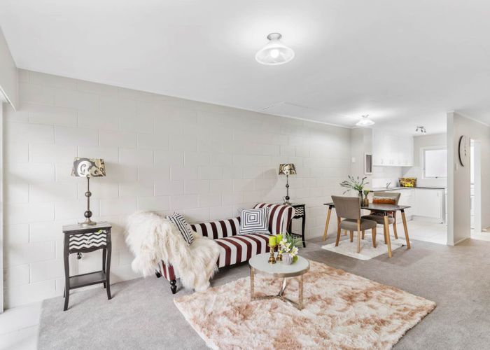  at 10/176 Panama Road, Mount Wellington, Auckland