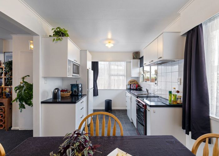  at 6 Turakina Street, Westbrook, Palmerston North, Manawatu / Whanganui